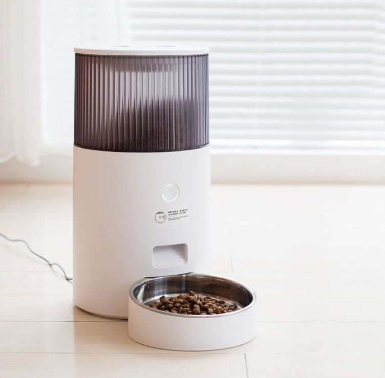 2.5L WiFi Smart Automatic Pet Feeder - Pet Crate | Trusted and Loved by Pet Lovers